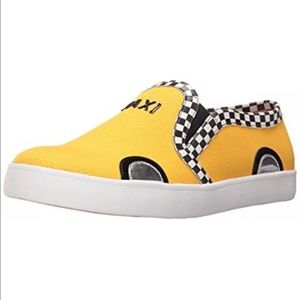 taxi shoes